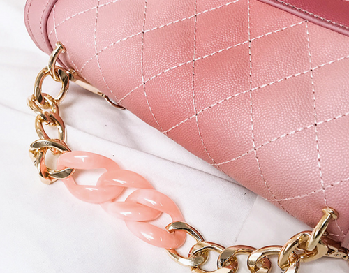 Small fragrance rhombic gradient chain shoulder
